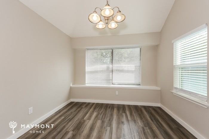 305 Mahogany Dr - Photo 7 of 13
