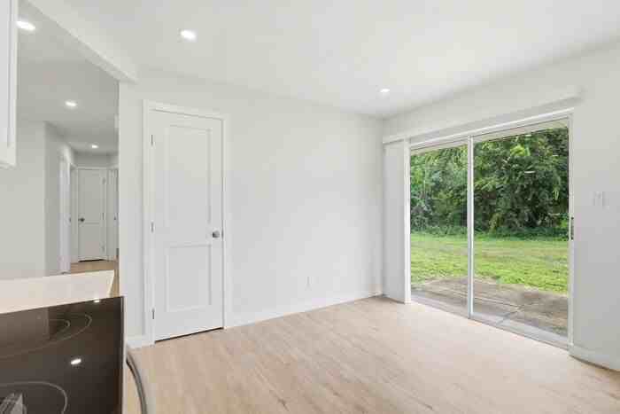 1092 Laurel Oaks Ct - Photo 6 of 27