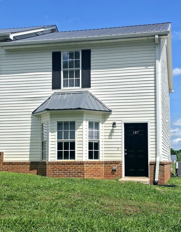 187 Westchester Cir #1