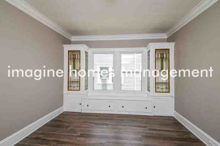 2139 Bunts Rd - Photo 6 of 15