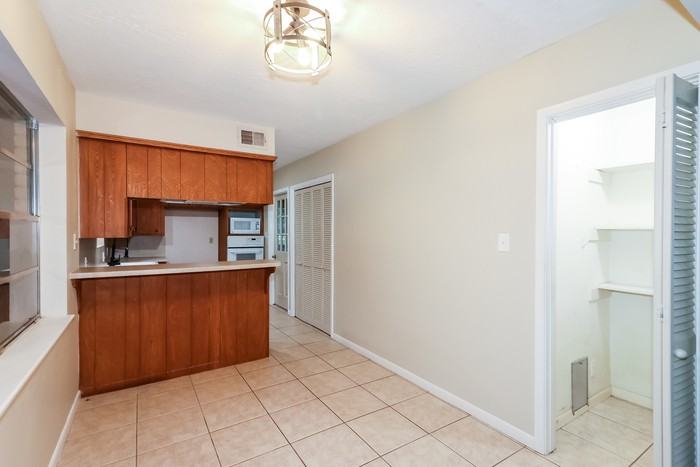 9 Hillcrest St - Photo 5 of 18