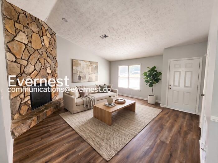 5611 La Fleur Trl - Photo 2 of 21