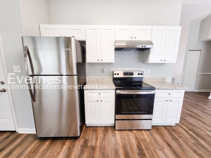 5611 La Fleur Trl - Photo 6 of 21