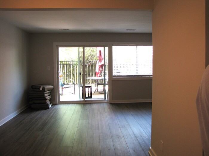 220 Elizabeth St #B2 - Photo 4 of 19