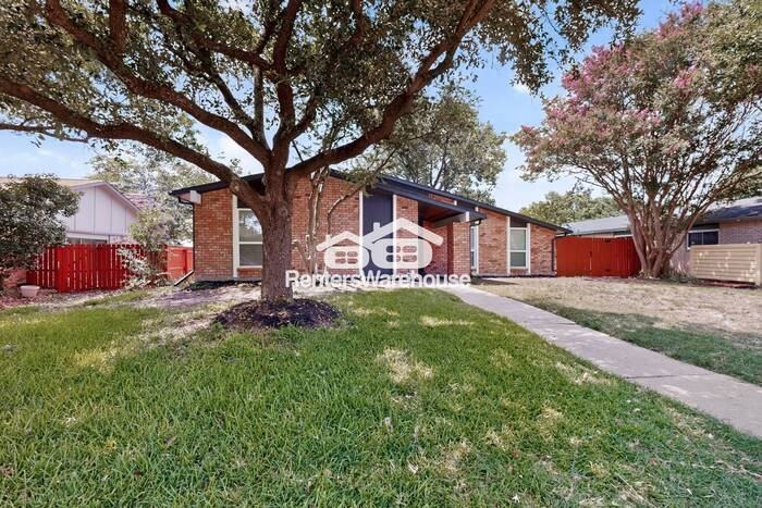 1527 Cherokee Trl - Photo 4 of 46