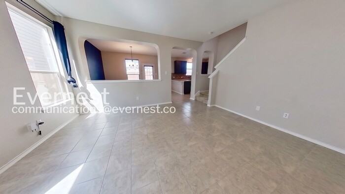 13700 Vigilance St - Photo 3 of 21