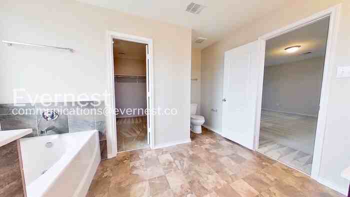 13700 Vigilance St - Photo 7 of 21