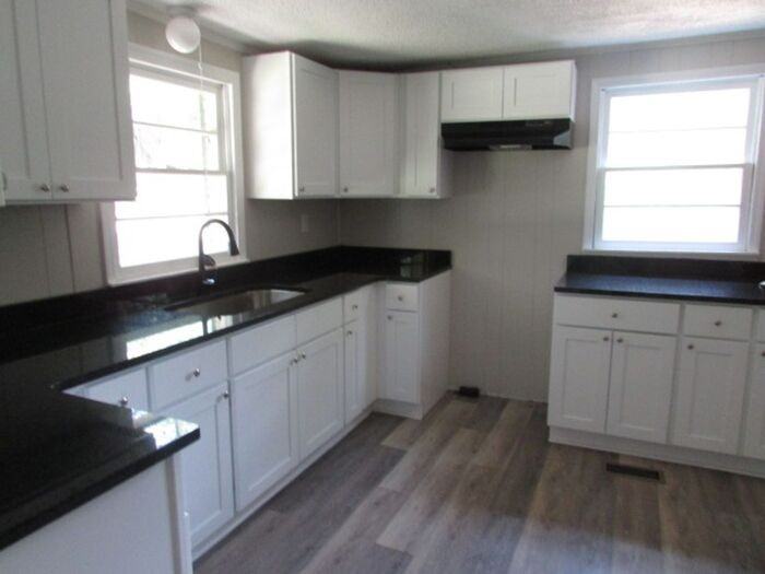 5855 Cane Savannah Rd - Photo 6 of 15
