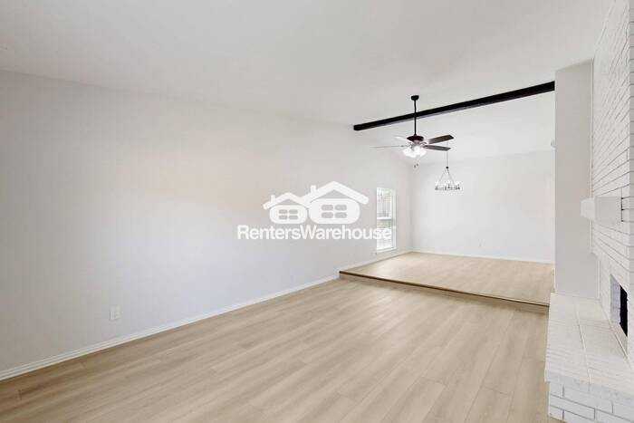 6407 Green Oaks Dr - Photo 7 of 39