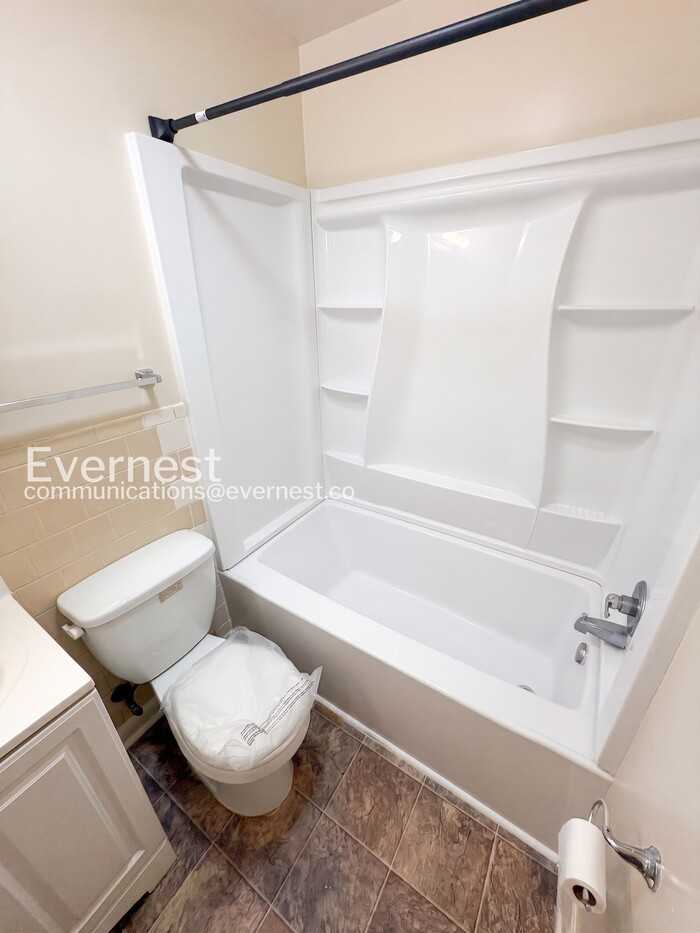 117A Newcastle Dr - Photo 5 of 13