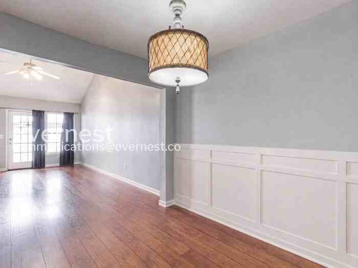 2006 Caladonia Way - Photo 7 of 28