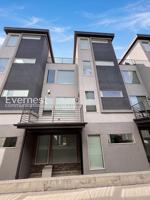 featured image of 2649 17th St #5