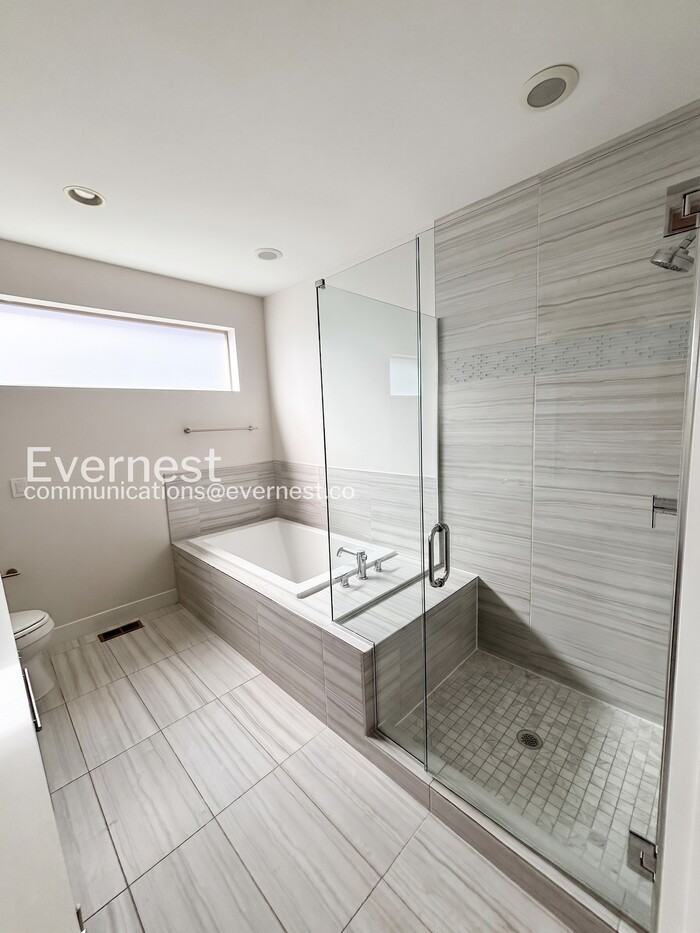 2649 17th St #5 - Photo 7 of 27