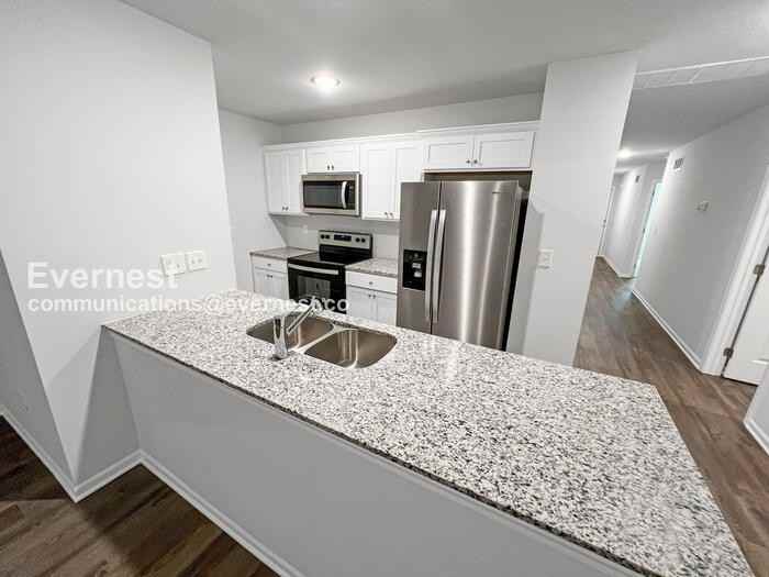 6919 College Ave - Photo 4 of 21