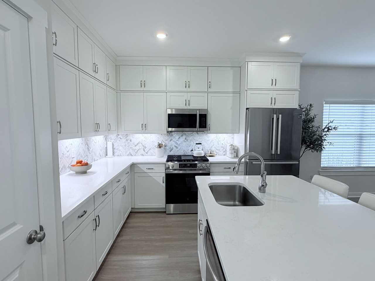 2305 Peony Ct #NA - Photo 6 of 20