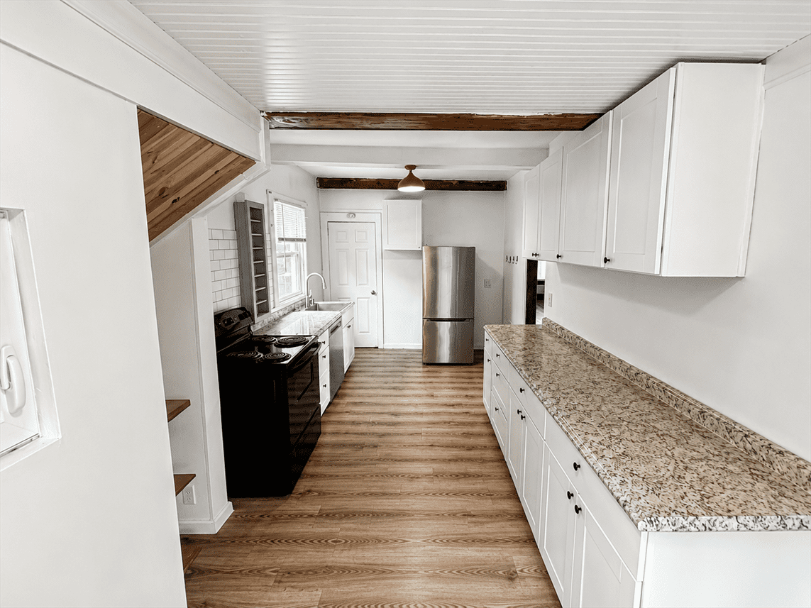 1140 Radcliffe Dr #NA - Photo 4 of 18