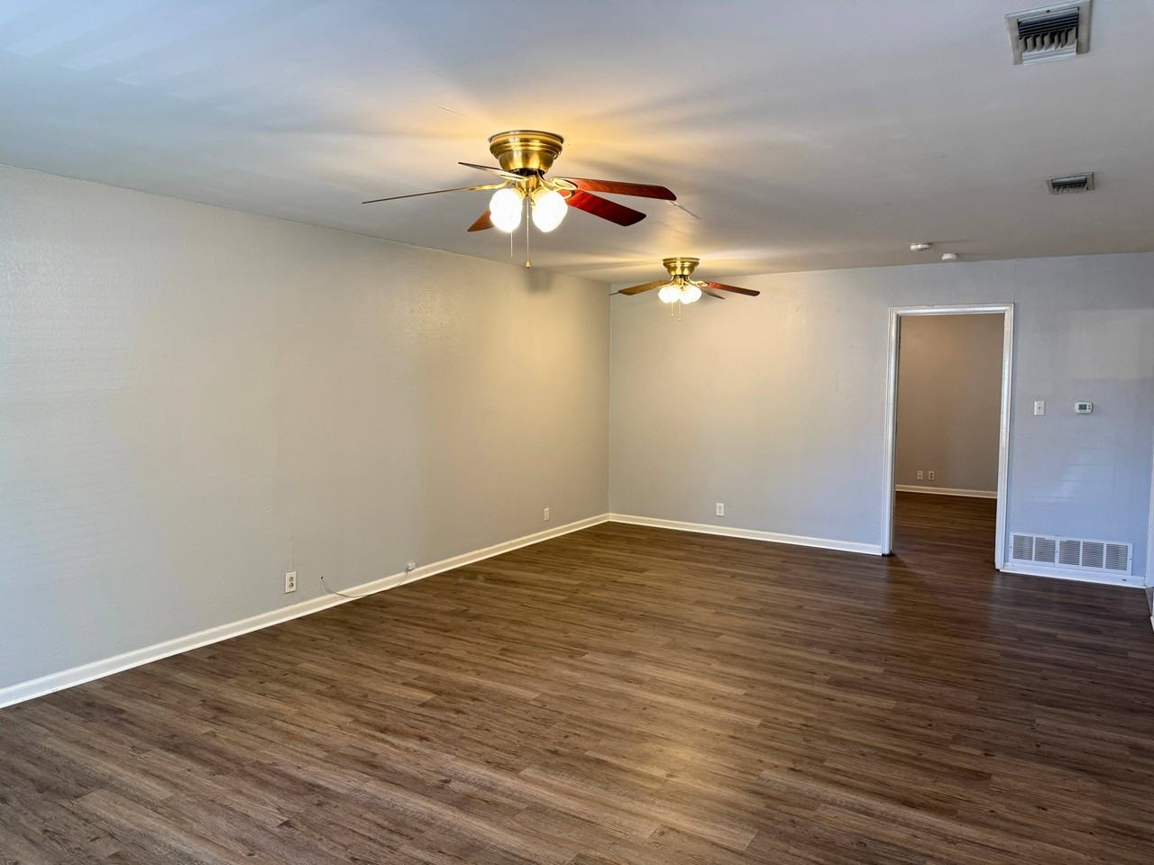 3208 Kenesaw Ave #NA - Photo 4 of 32