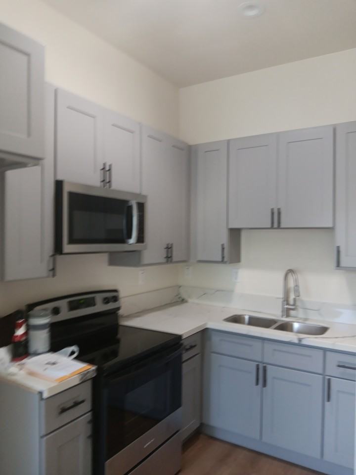 3919 Fernwood Ave - Photo 3 of 5