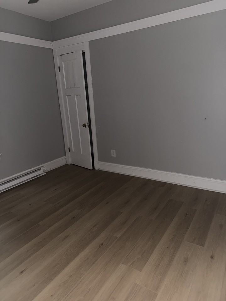5810 N Ridge Ave #1 - Photo 3 of 9