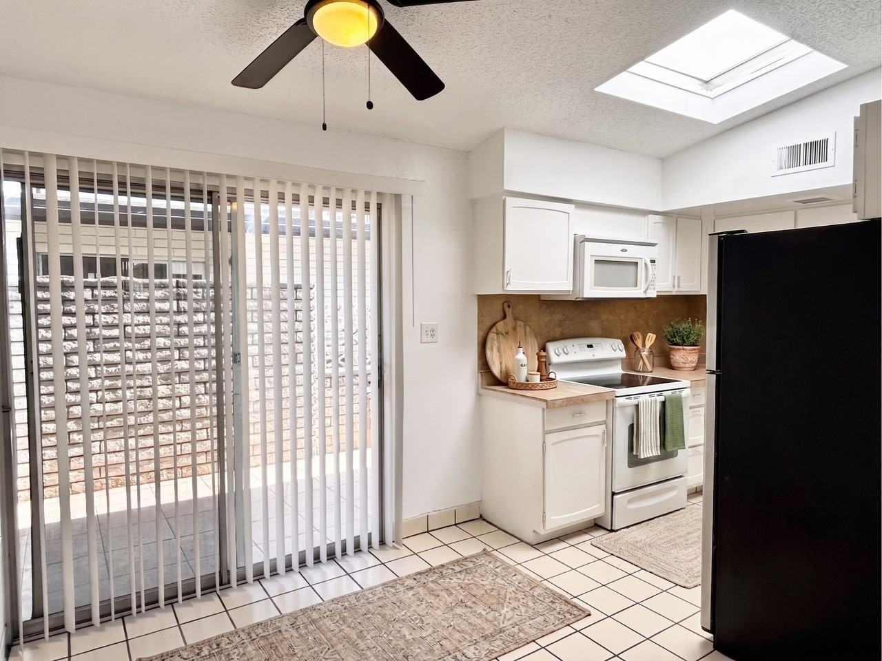 2636 N 46th St #7 - Photo 6 of 29