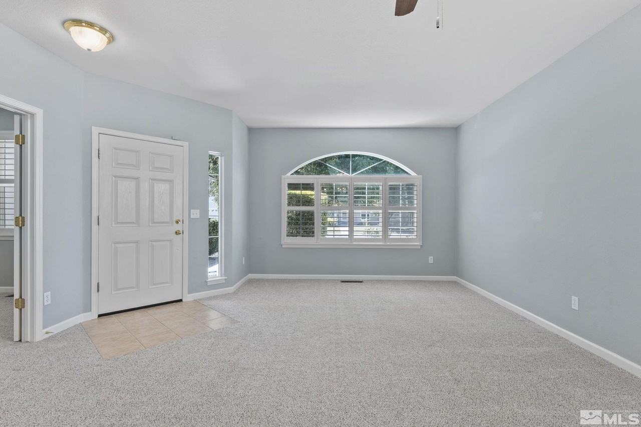 1370 Chichester Dr #NA - Photo 3 of 18