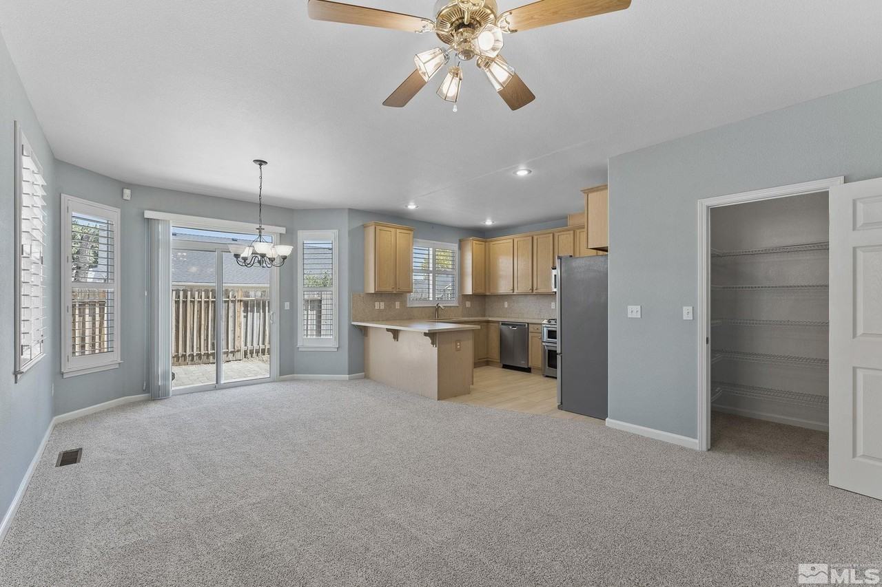 1370 Chichester Dr #NA - Photo 6 of 18