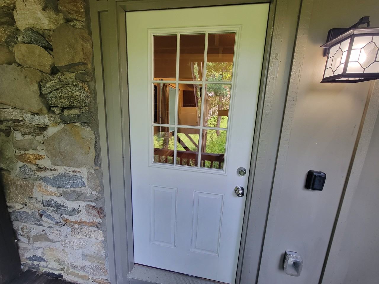 809 S Main St - Photo 5 of 20