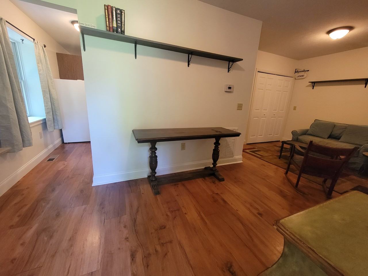 809 S Main St - Photo 6 of 20