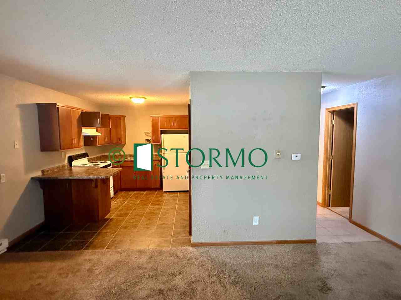 519 14th St S #4 - Photo 4 of 7