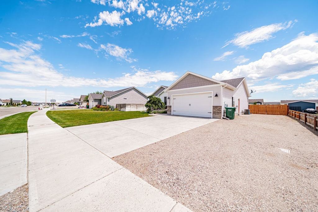 3688 N Rain Tree St #NA - Photo 3 of 50