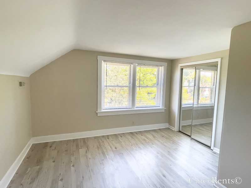 3718 Ault Park Ave #3718 - Photo 4 of 24