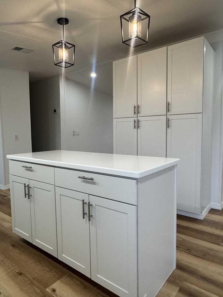 21621 Keene Rd #NA - Photo 6 of 32