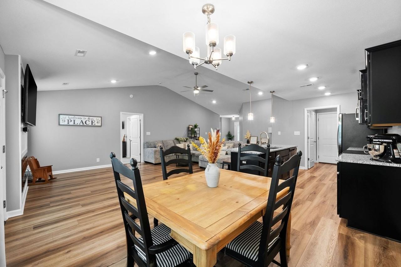 458 Mattingly Dr #NA - Photo 2 of 14