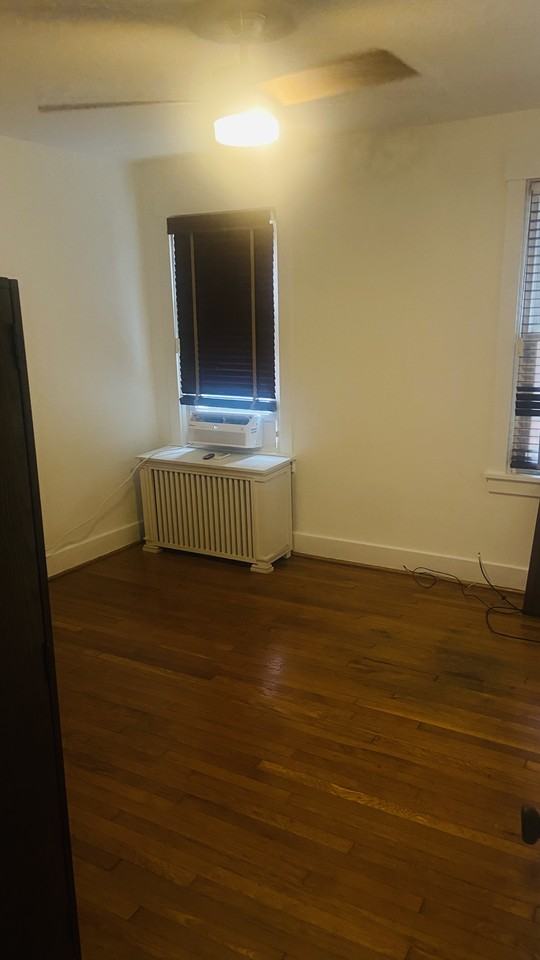 574 Peebles St #1 - Photo 2 of 9