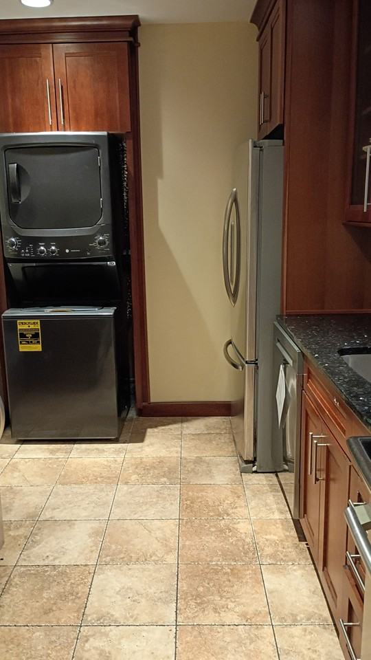 574 Peebles St #1 - Photo 6 of 9