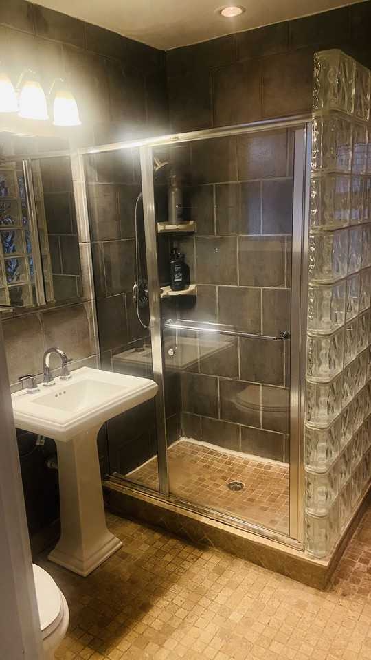 574 Peebles St #1 - Photo 7 of 9