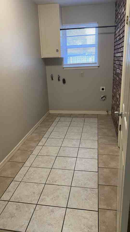 5541 S 76th East Ave #NA - Photo 7 of 15
