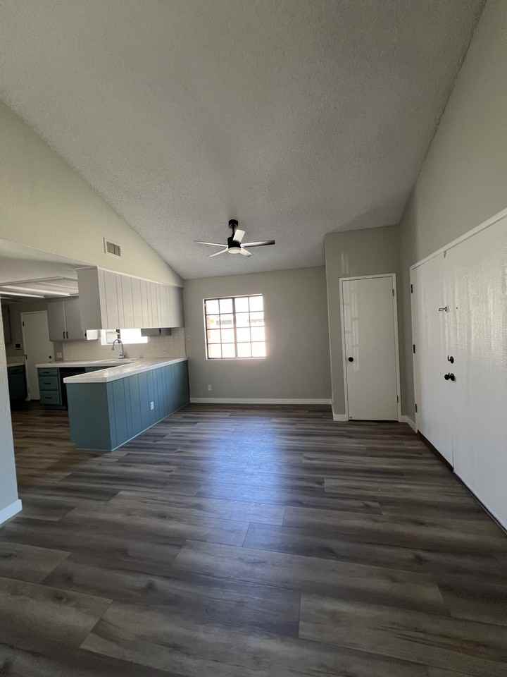 9210 Langdon Ave #NA - Photo 3 of 41