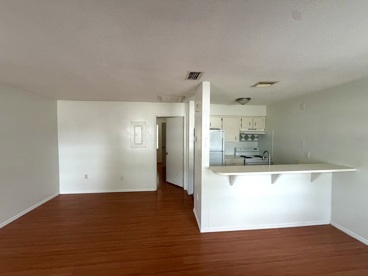 717 Angelina Ln #717 - Photo 2 of 6
