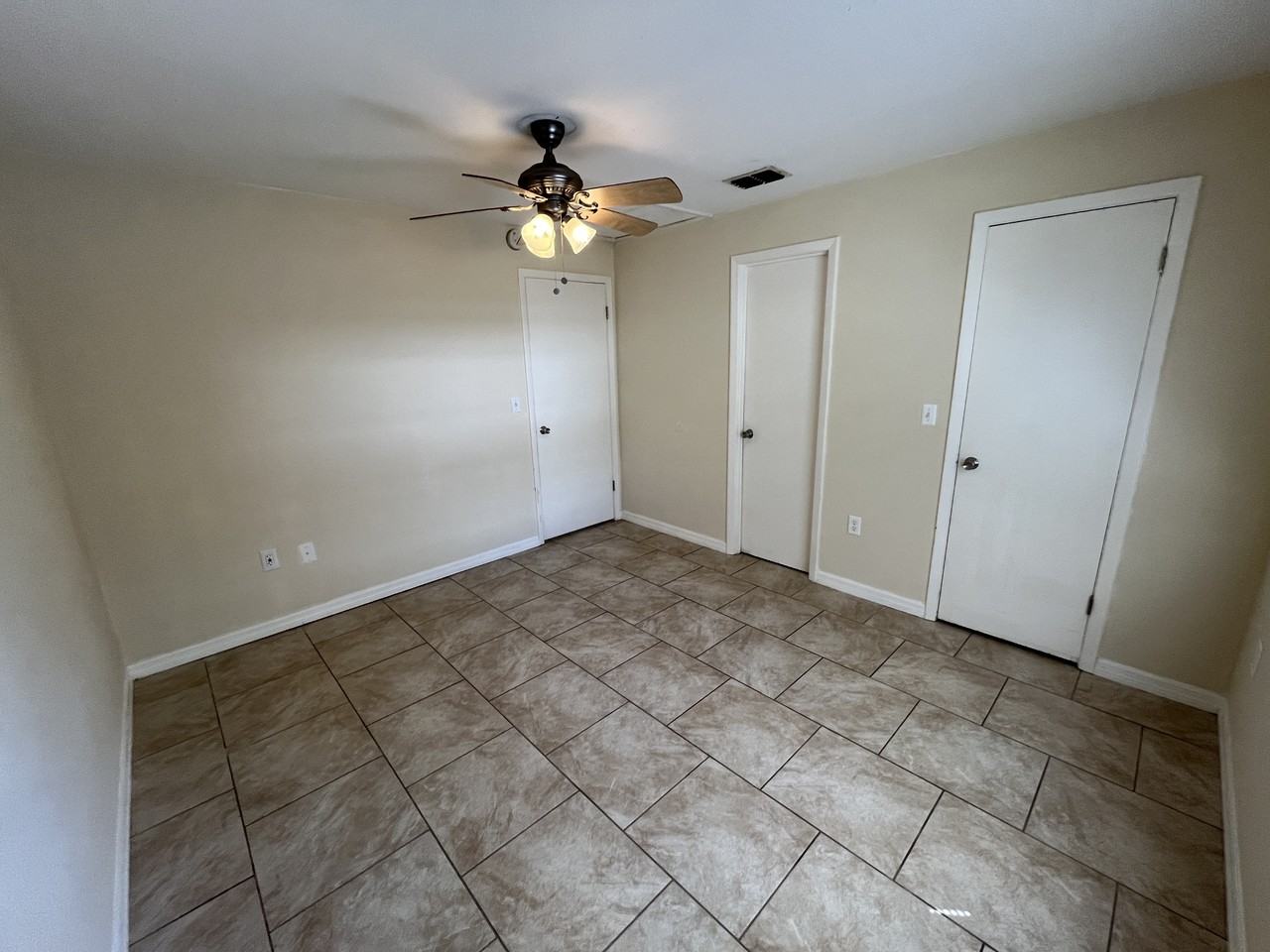 715 Angelina Ln #715 - Photo 7 of 7