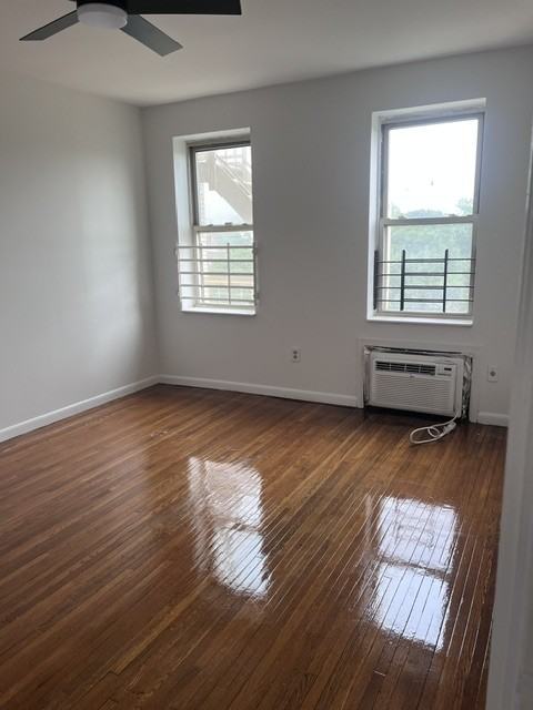 19 Lyons Ave #609 - Photo 7 of 9