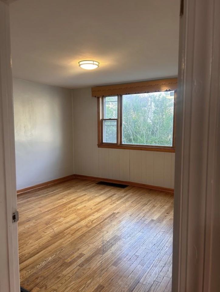 715 Tracy St #NA - Photo 2 of 8