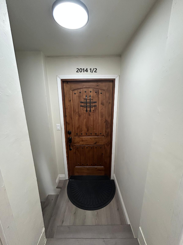 2014 Burnside Avenue #1/2 - Photo 2 of 11
