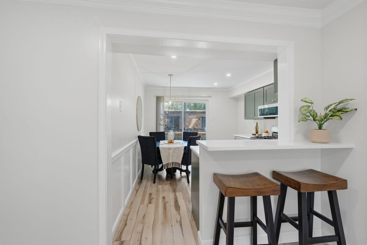 441 S Clay Ave #D - Photo 3 of 19