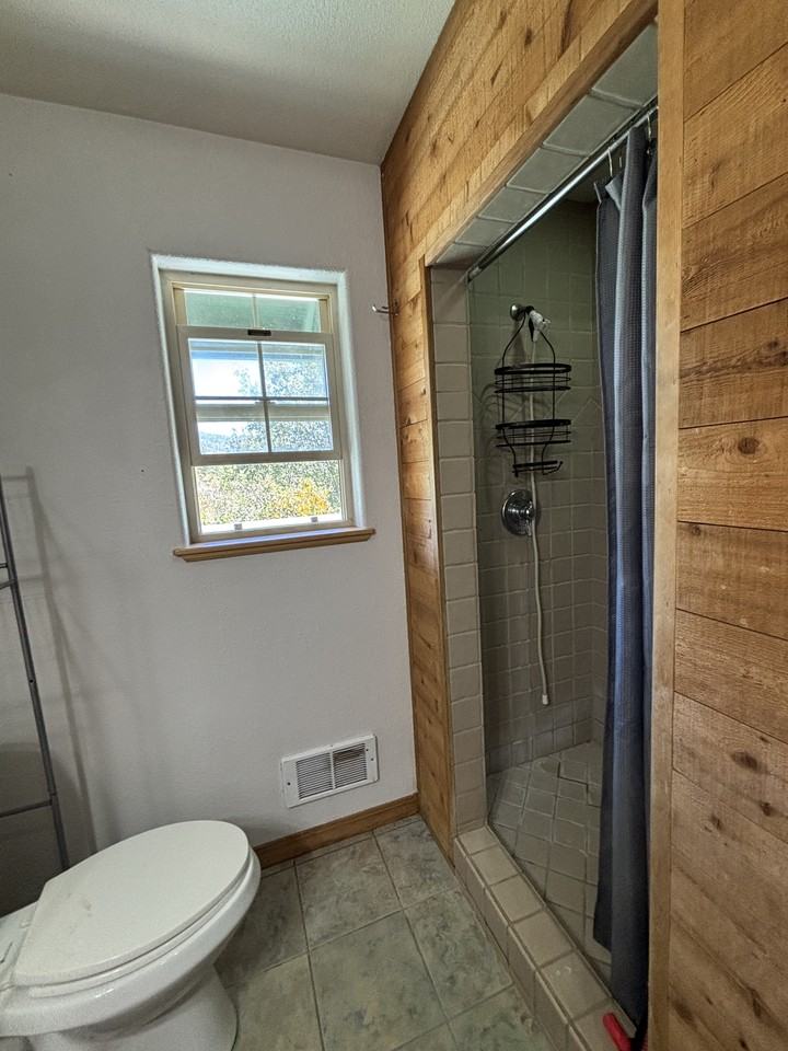 1546 Three Pines Rd #NA - Photo 5 of 7