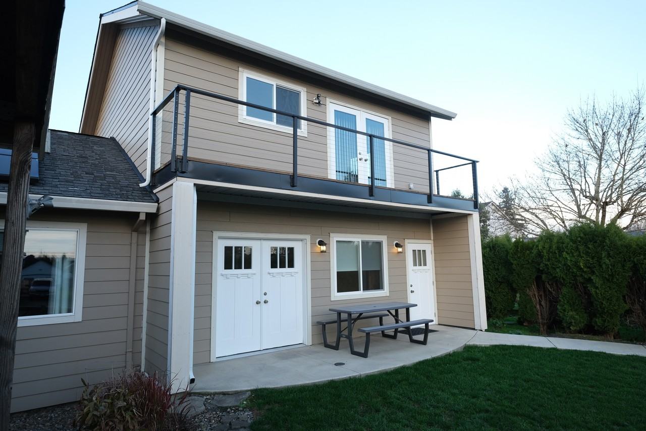 550 S 11th Ave - Photo 6 of 6