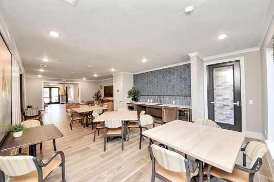 Oak Lofts Crossing 1 of 4