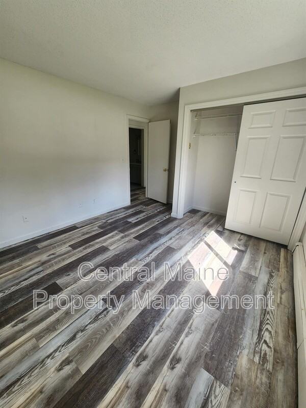 184 Randall Rd #25 - Photo 6 of 9