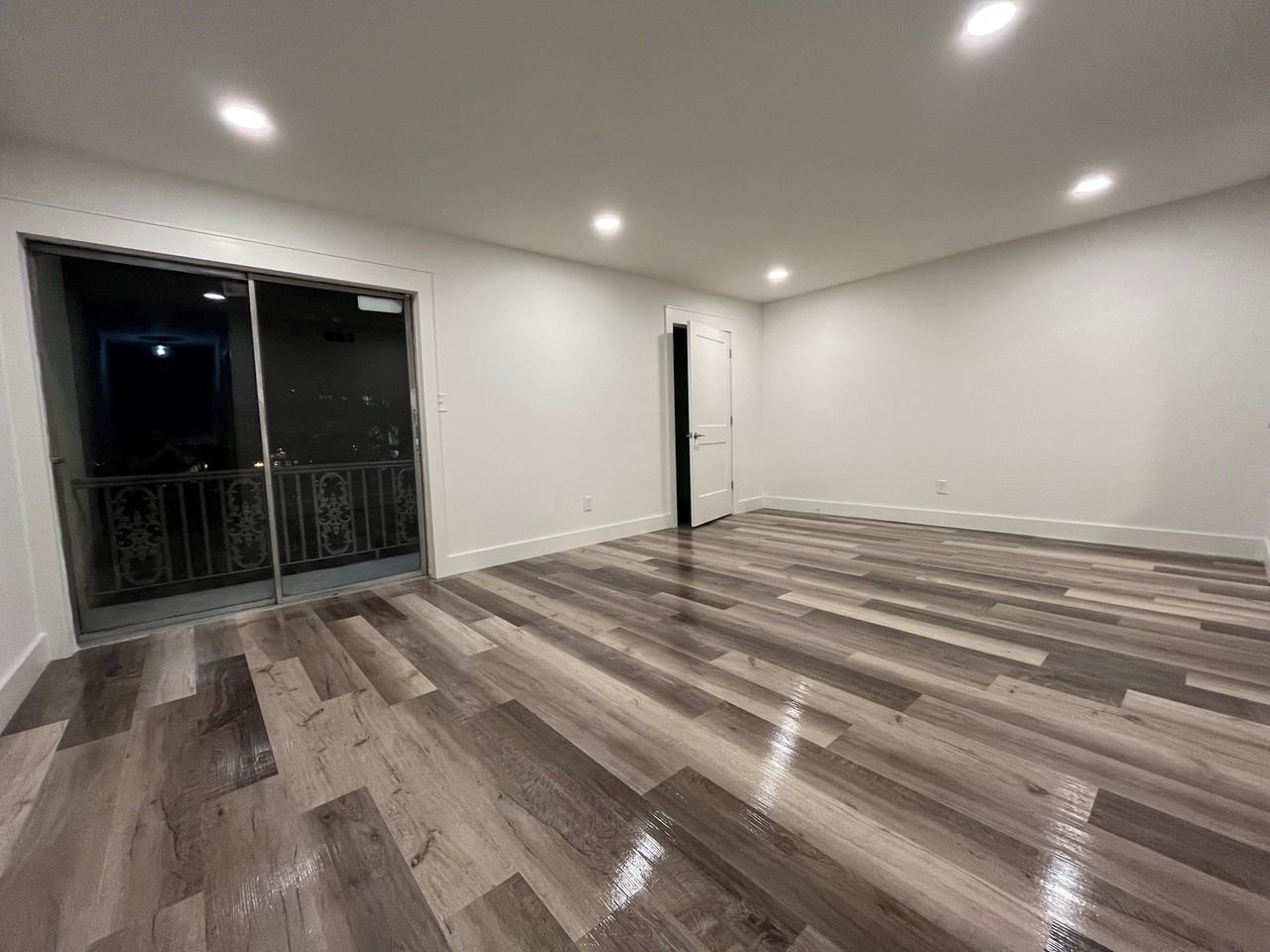 2255 Saint Charles Ave #203 - Photo 2 of 23