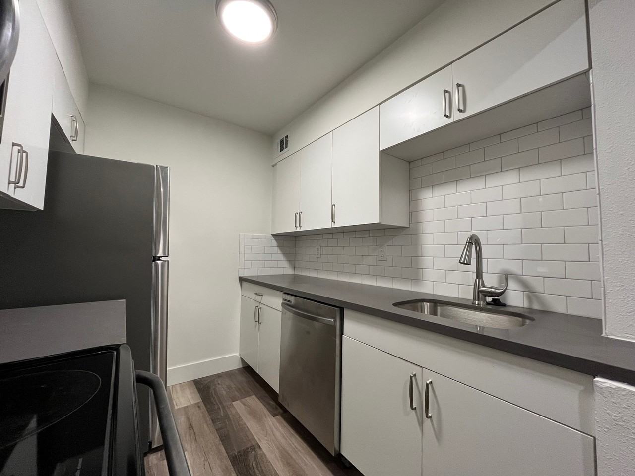 2255 Saint Charles Ave #203 - Photo 4 of 23